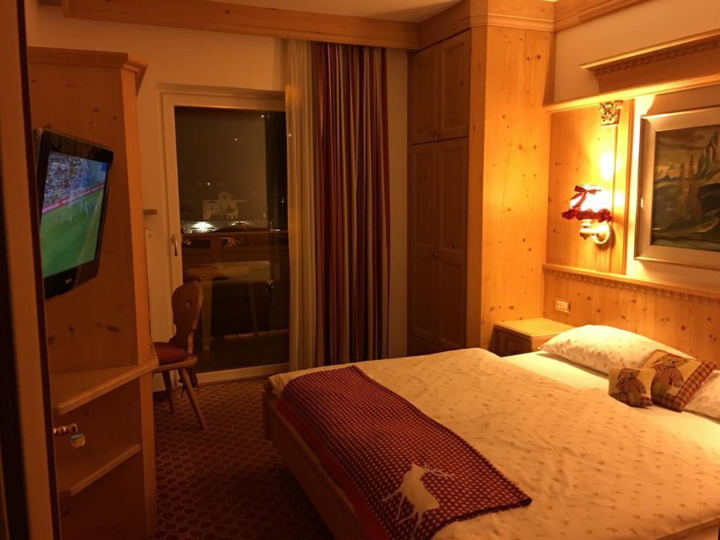 Garni Toni Hotell Ortisei Eksteriør bilde